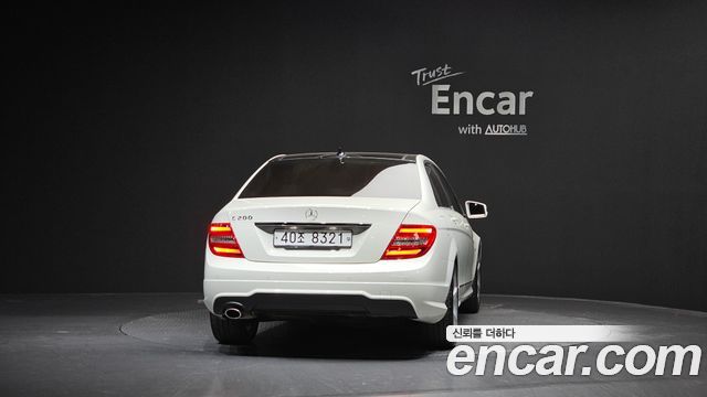 Mercedes-Benz C-Class C200 CGI AVANTGARDE — пробег 62 582 км — фото 4 из 5