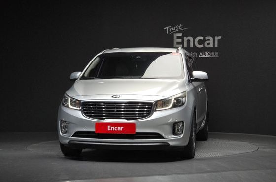 Kia Carnival 11-seater Noblesse — пробег 72 594 км — фото 3 из 5