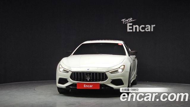 Maserati Ghibli из Кореи Encar