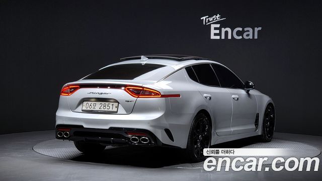 Kia Stinger из Кореи Encar