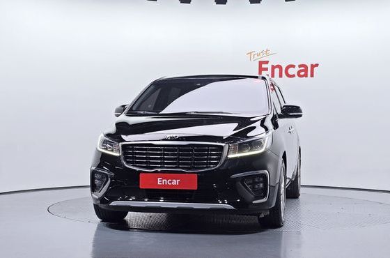 Kia Carnival 9-Seater Noblesse Special — пробег 38 317 км — фото 3 из 5
