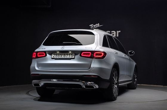 Mercedes-Benz GLC-Class GLC300 4MATIC — пробег 28 249 км — фото 4 из 5