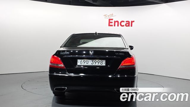 Hyundai Equus из Кореи Encar