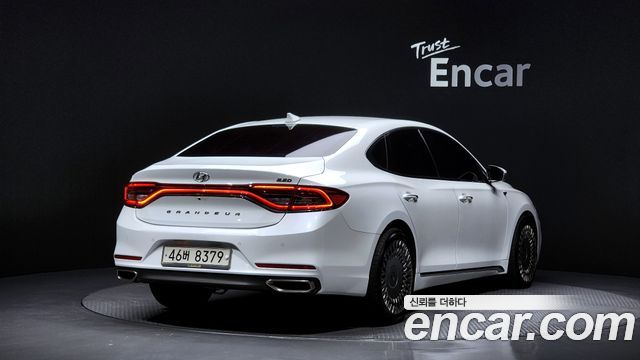 Hyundai Grandeur 2.2 Diesel Premium — пробег 185 931 км — фото 2 из 5