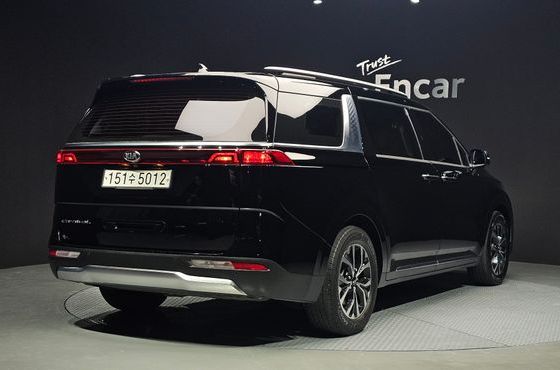 Kia Carnival 9-Seater Noblesse — пробег 82 372 км — фото 2 из 5