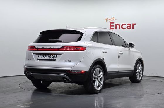 Lincoln MKC 2.0 AWD — пробег 167 987 км — фото 2 из 5