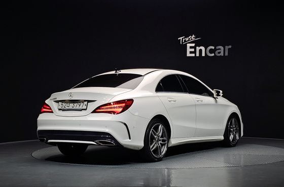 Mercedes-Benz CLA-Class CLA220 AMG Line — пробег 89 887 км — фото 2 из 5