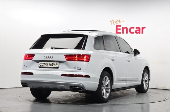 Audi Q7 45 TFSI Quattro — пробег 116 922 км — фото 2 из 5