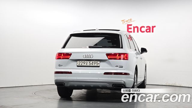 Audi Q7 из Кореи Encar