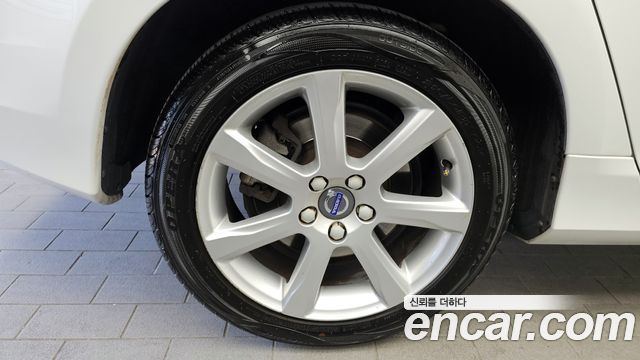 Volvo S60 из Кореи Encar