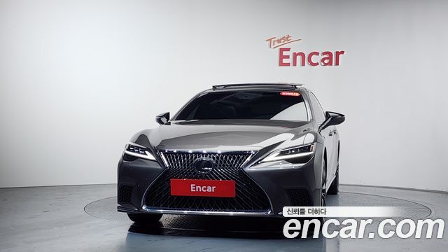Lexus LS из Кореи Encar