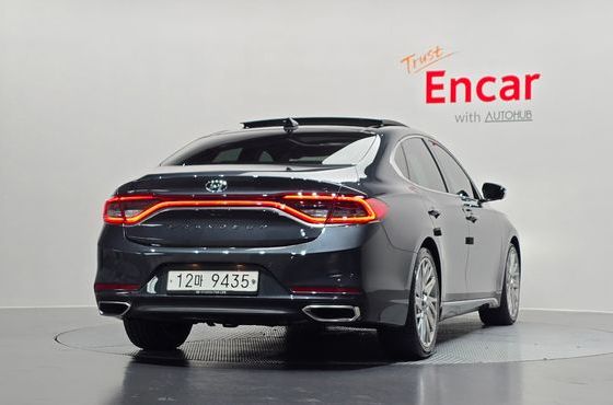 Hyundai Grandeur 2.4 Premium Special — пробег 75 373 км — фото 4 из 5