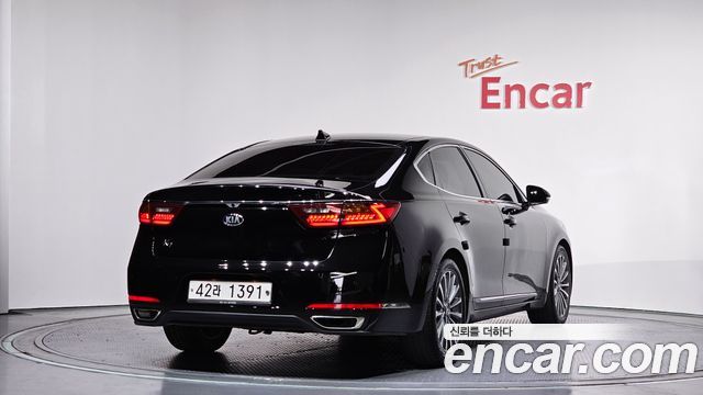 Kia K7 из Кореи Encar