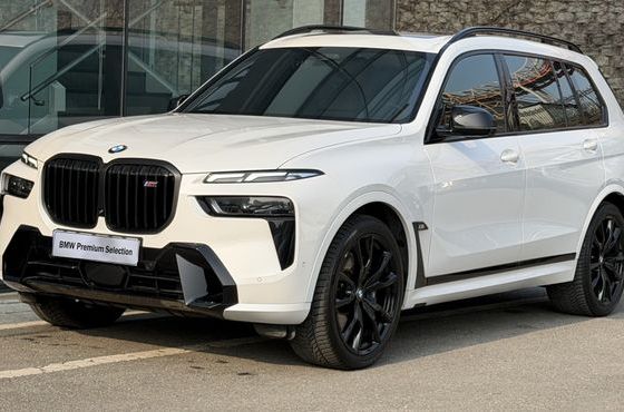 BMW X7 M60i xDrive M sport 6STR — пробег 43 002 км — фото 1 из 5