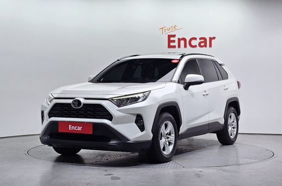 Toyota RAV4 2.5 2WD — пробег 84 768 км — фото 1 из 5