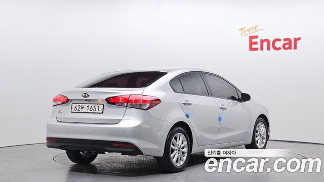 Kia K3 из Кореи Encar