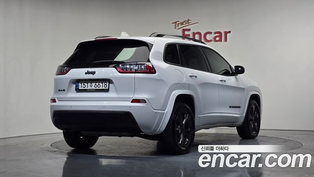 Jeep Cherokee из Кореи Encar