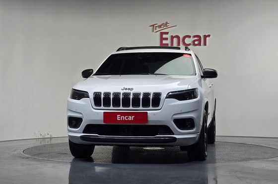 Jeep Cherokee 2.4 80th Anniversary Edition — пробег 67 262 км — фото 3 из 5