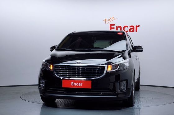 Kia Carnival 11-seater Luxury — пробег 90 815 км — фото 3 из 5