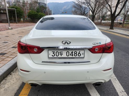 Infiniti Q50 2.2d Premium — пробег 94 000 км — фото 4 из 5