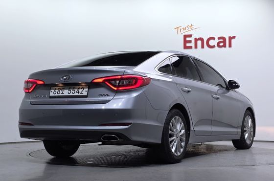 Hyundai Sonata 2.0 Smart — пробег 94 943 км — фото 2 из 5