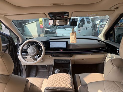 Kia Carnival Gasoline 7-Seater Gravity — пробег 36 500 км — фото 5 из 5