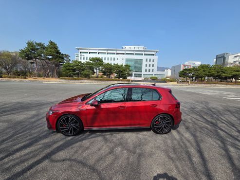 Volkswagen Golf 2.0 GTI — пробег 16 000 км — фото 4 из 5