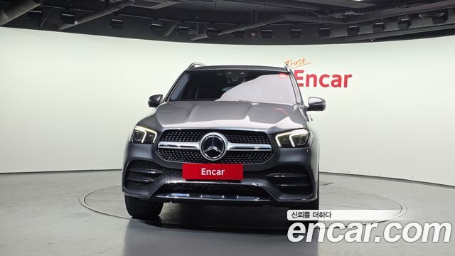 Mercedes-Benz GLE-Class GLE450 4MATIC — пробег 70 565 км — фото 3 из 5