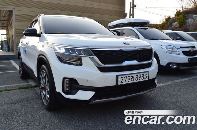 Kia Seltos из Кореи Encar