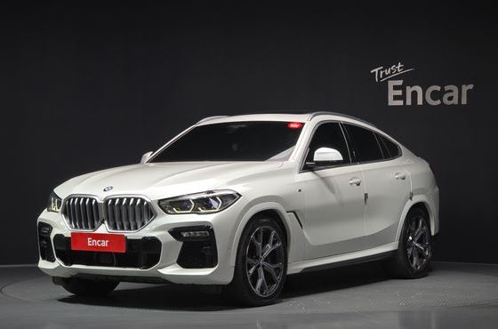 BMW X6 xDrive40i M Sport — пробег 125 559 км — фото 1 из 5