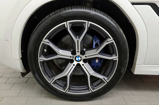 BMW X6 xDrive40i M Sport — пробег 125 559 км — фото 5 из 5