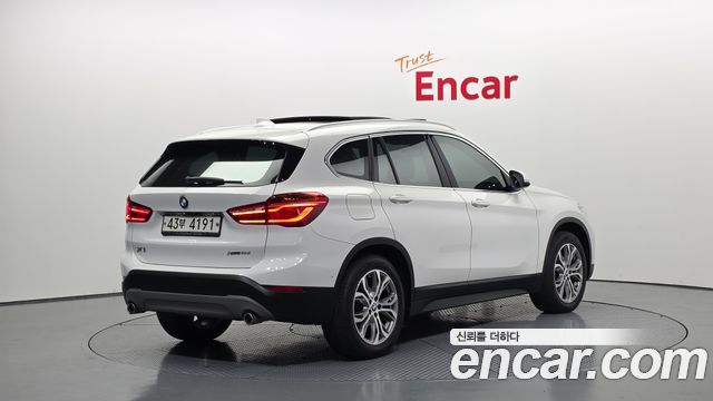BMW X1 из Кореи Encar