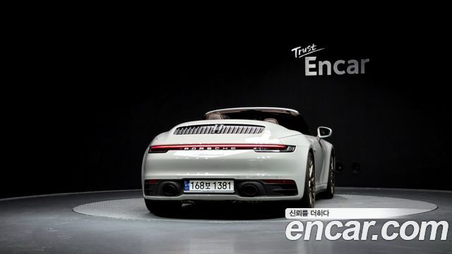 Porsche 911 Carrera 4S Cabriolet — пробег 24 500 км — фото 4 из 5