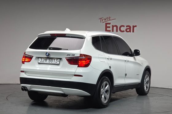 BMW X3 xDrive 30d High — пробег 142 331 км — фото 2 из 5