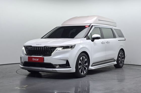 Kia Carnival 9-Seater Hi-Limousine Signature — пробег 156 552 км — фото 1 из 5