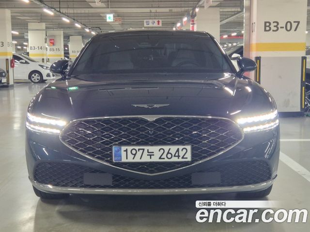 Genesis G90 Gasoline 3.5 Turbo AWD — пробег 36 000 км — фото 1 из 5