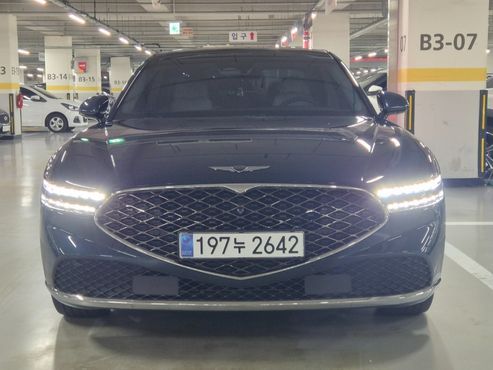Genesis G90 Gasoline 3.5 Turbo AWD — пробег 36 000 км — фото 1 из 5