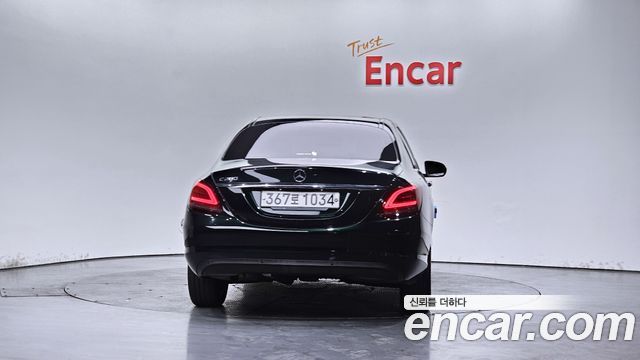 Mercedes-Benz C-Class из Кореи Encar