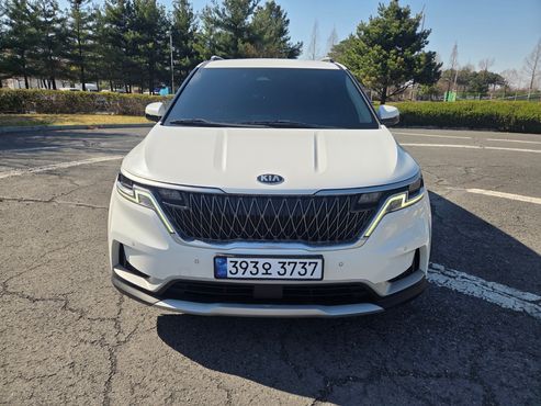 Kia Carnival Diesel 9-Seater Prestige — пробег 80 658 км — фото 2 из 5