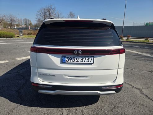 Kia Carnival Diesel 9-Seater Prestige — пробег 80 658 км — фото 4 из 5