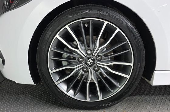 Hyundai AVANTE 1.6 Turbo Sport — пробег 116 396 км — фото 5 из 5