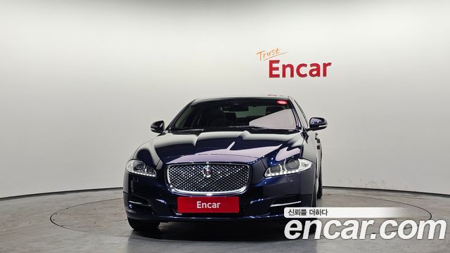 Jaguar XJ 3.0D Premium Luxury SWB X351 — пробег 101 910 км — фото 3 из 5
