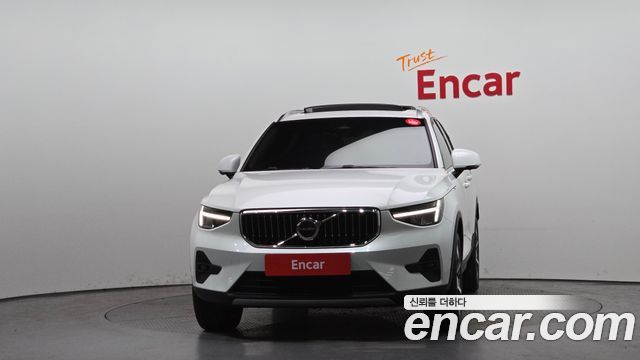 Volvo XC40 из Кореи Encar