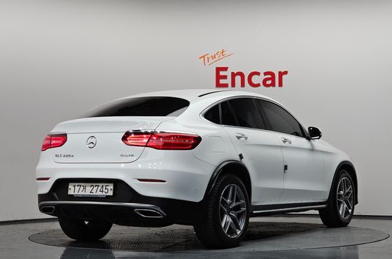 Mercedes-Benz GLC-Class GLC220 d 4MATIC Coupe — пробег 124 642 км — фото 2 из 5