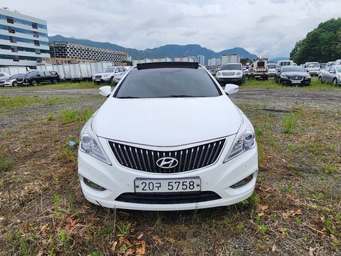 Hyundai Grandeur LPG HG300 Handicapped Only — пробег 152 418 км — фото 2 из 5