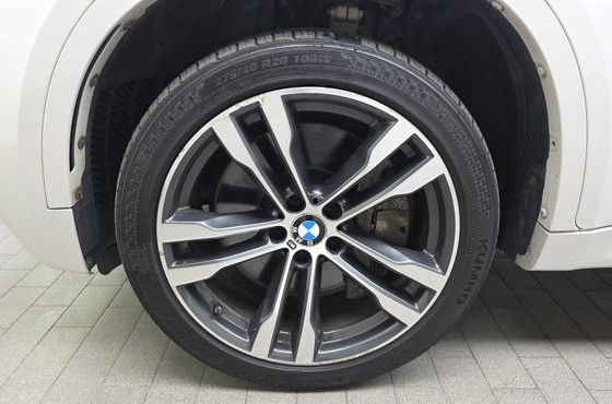 BMW X6 M50d — пробег 157 092 км — фото 5 из 5