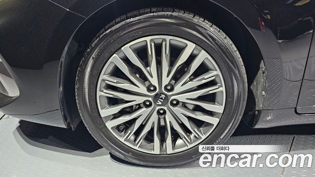 Kia K7 из Кореи Encar