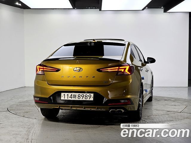 Hyundai AVANTE из Кореи Encar