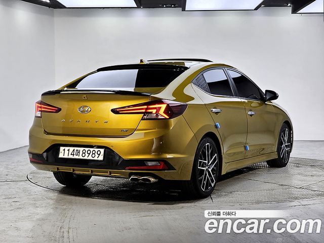 Hyundai AVANTE из Кореи Encar