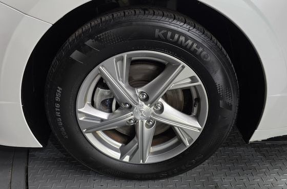 Hyundai Sonata 2.0 Premium — пробег 109 294 км — фото 5 из 5